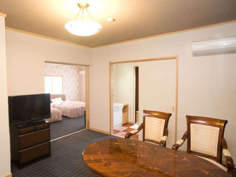 Hotel Yurakuan Miyazaki Esterno foto
