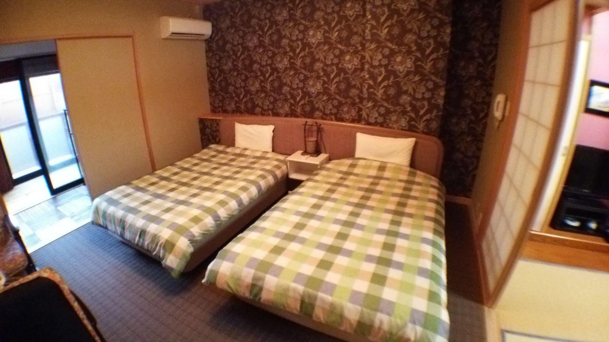 Hotel Yurakuan Miyazaki Esterno foto